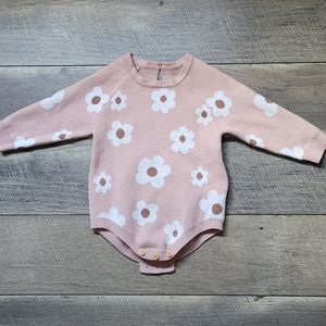 Baby 9-12 month long sleeve flower onesie